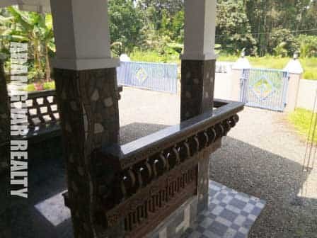 House for Sale in Kattachira on Kottayam-Pala highway