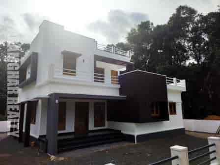 House for Sale in Areeparambu, near Manaarcad, Kottayam
