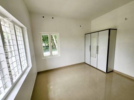 VIlla for in Vakathanam